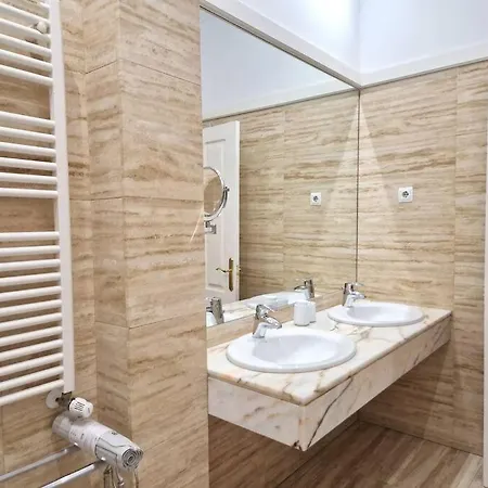Gran Via & Parking Gratis By Aloha Apartamento Bilbao