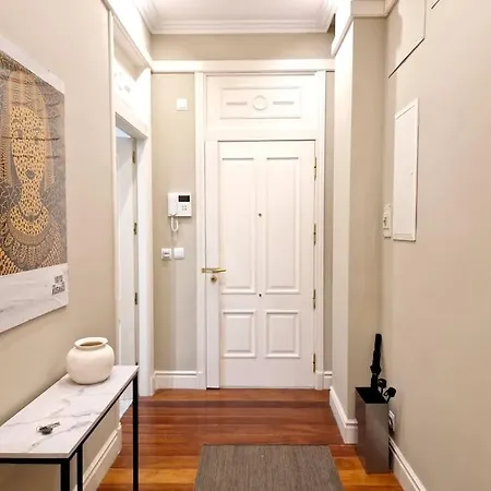 Apartamento Gran Vía Bilbao&parking Gratis By Aloha *
