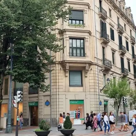 アパート Gran Via & Parking Gratis By Aloha *