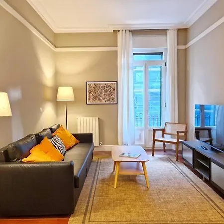 Gran Via & Parking Gratis By Aloha *