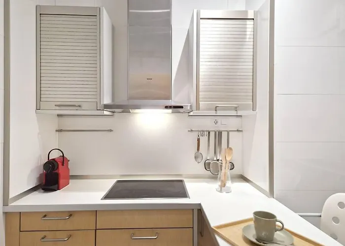 Apartament Gran Via & Parking Gratis By Aloha *