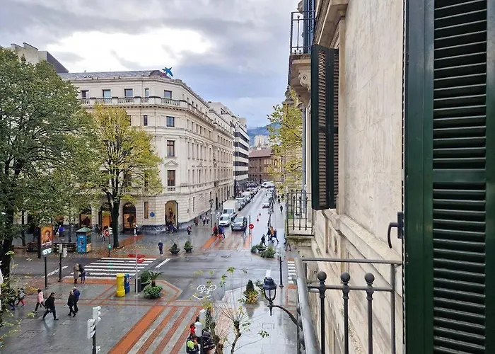 Gran Via & Parking Gratis By Aloha ビルバオ